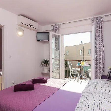Cozy In With Kitchen Podgora (Split-Dalmatia)